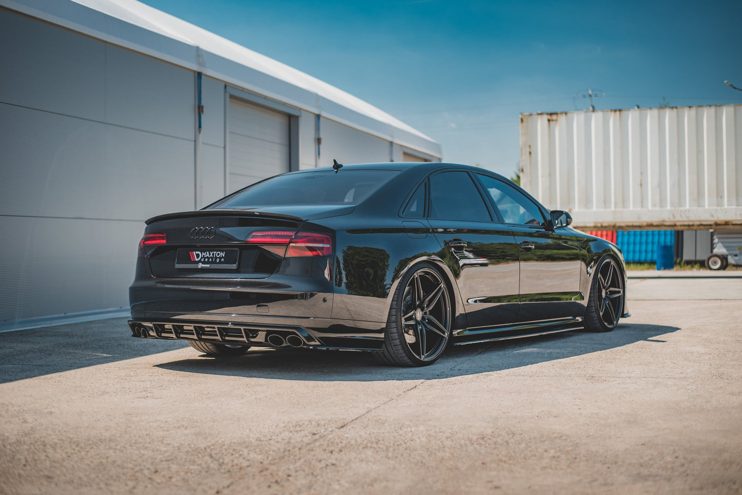 Heck Ansatz Flaps Diffusor V.2 für Audi S8 D4 Facelift Carbon Look