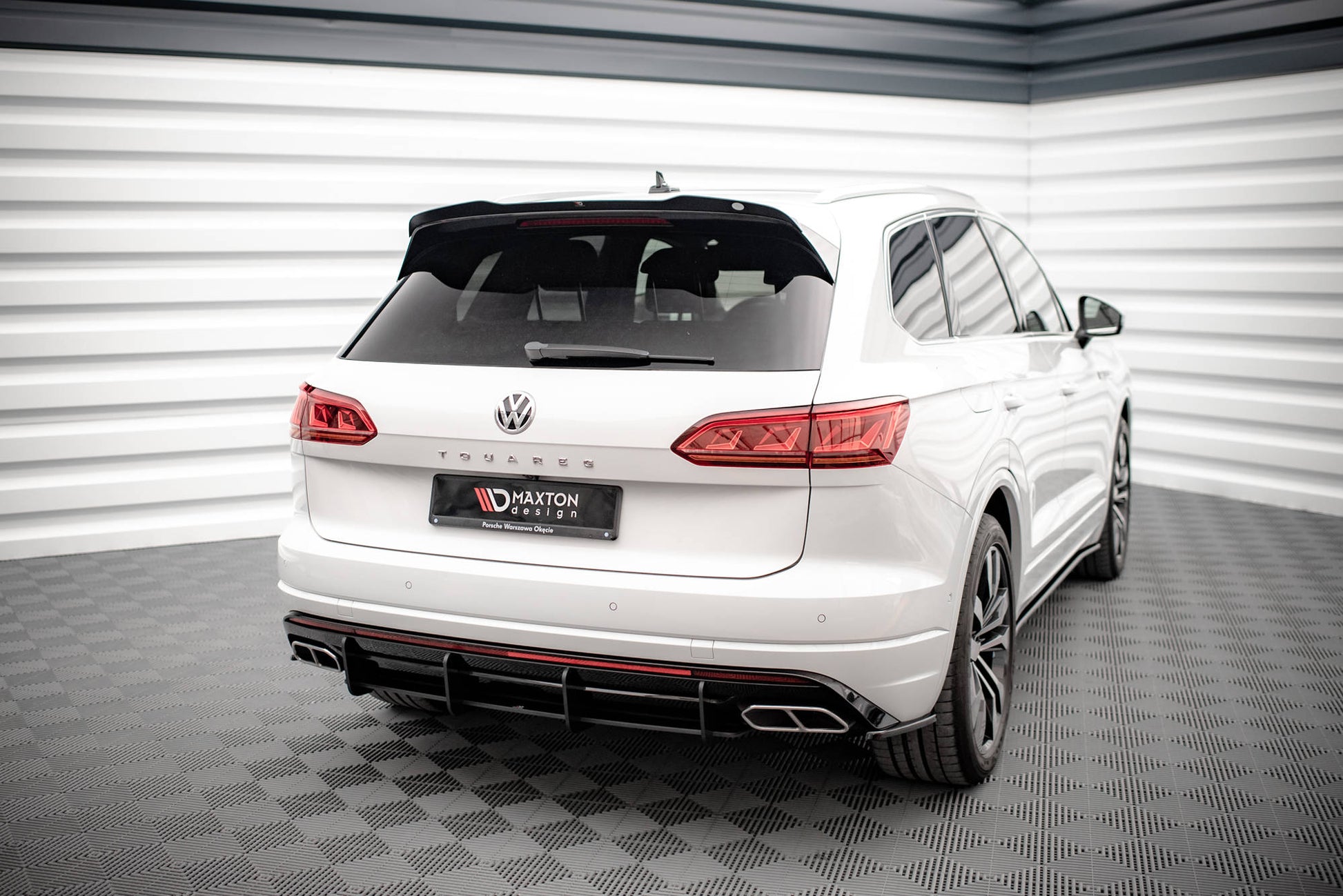 Street Pro Heckschürze für Volkswagen Touareg R-Line Mk3