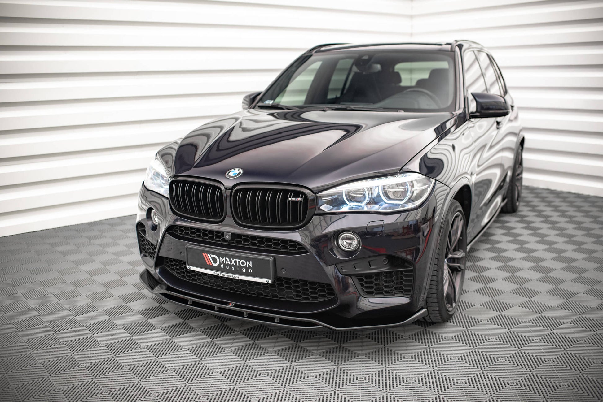 Front Ansatz V.2 für BMW X5 M F15 schwarz Hochglanz