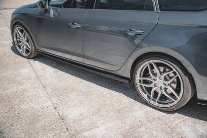 Seitenschweller Ansatz für V.5 Seat Leon Cupra / FR Mk3 FL Carbon Look