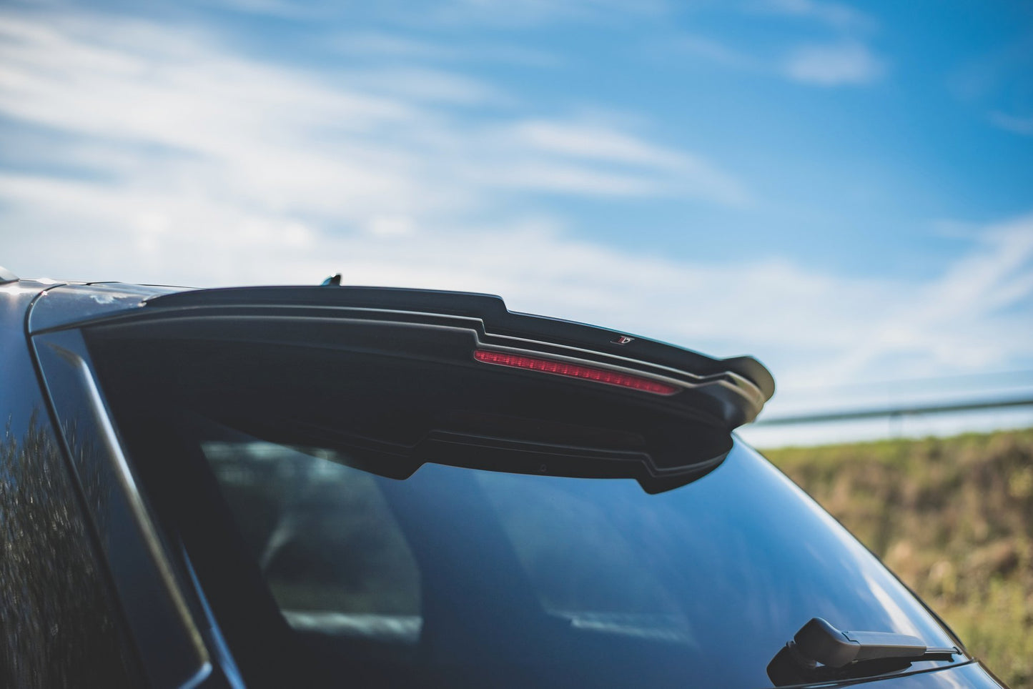 Spoiler CAP für Audi SQ7 / Q7 S-Line Mk. 2 schwarz Hochglanz