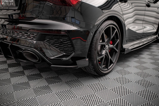 Street Pro Heck Ansatz Flaps Diffusor +Flaps für Audi RS3 Sportback 8Y schwarz Hochglanz