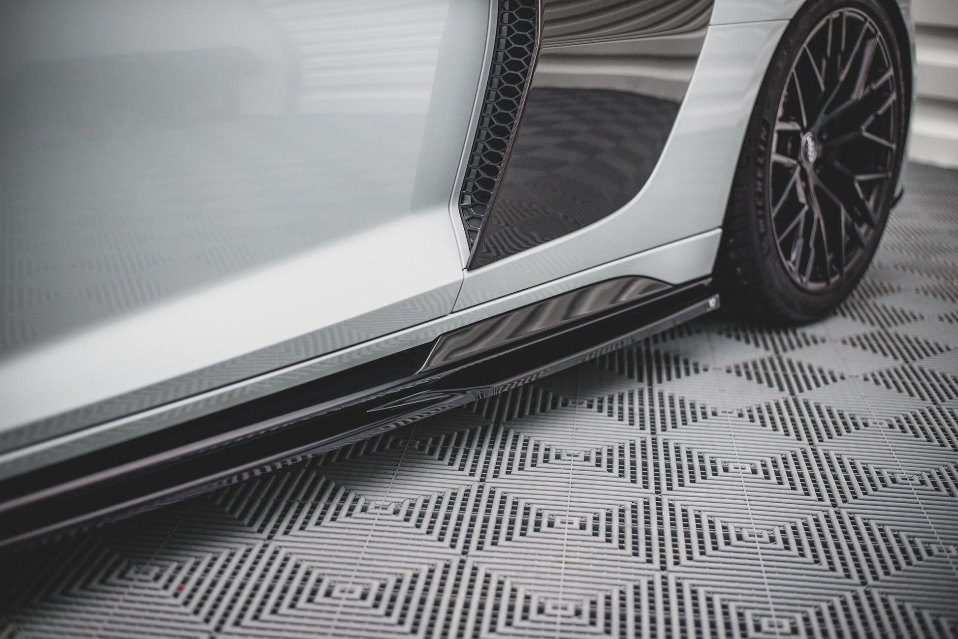 Seitenschweller Ansatz für Audi R8 Mk2 Facelift schwarz matt