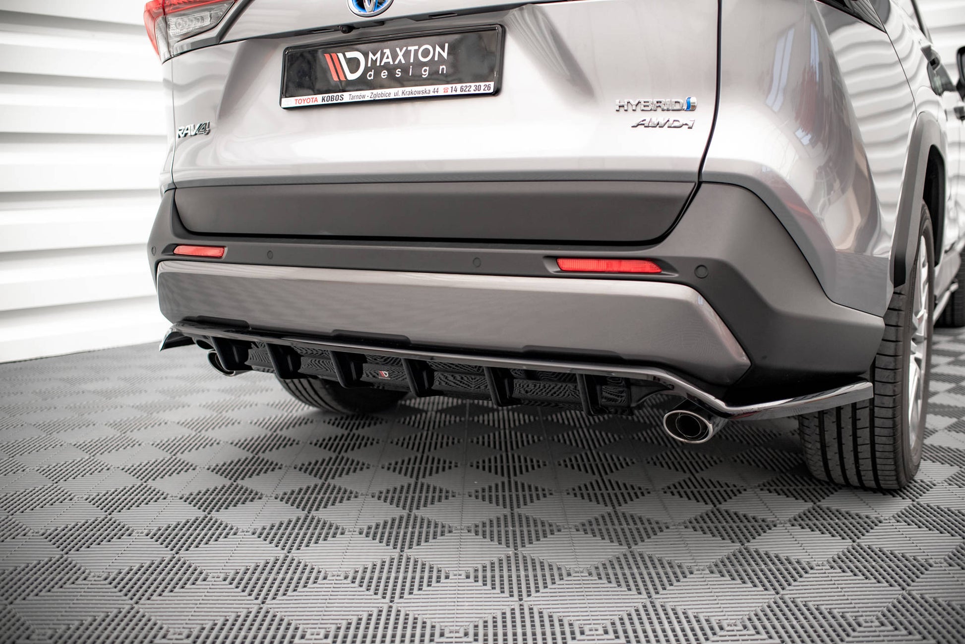 Mittlerer Diffusor Heck Ansatz DTM Look für Toyota RAV4 Mk5 schwarz Hochglanz
