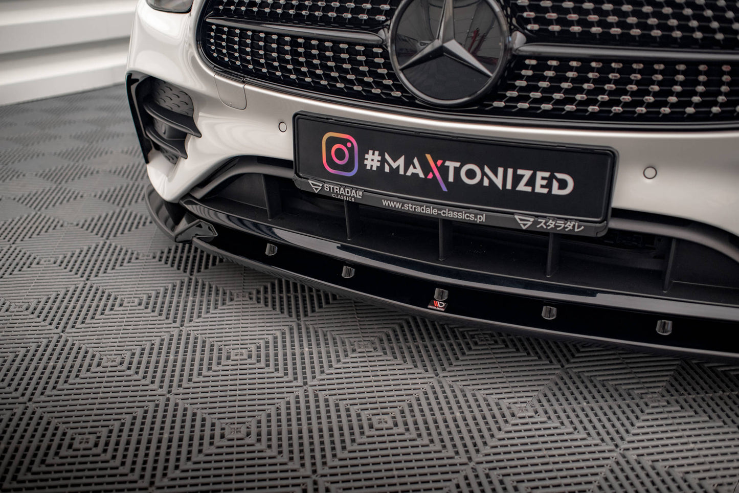 Front Ansatz V.2 für Mercedes-Benz E AMG-Line W213 Facelift schwarz matt