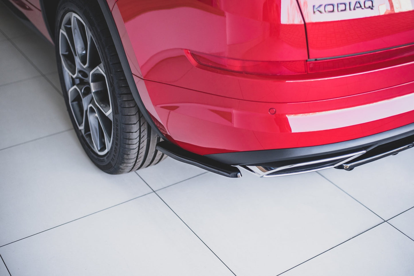 Heck Ansatz Flaps Diffusor für Skoda Kodiaq RS schwarz matt
