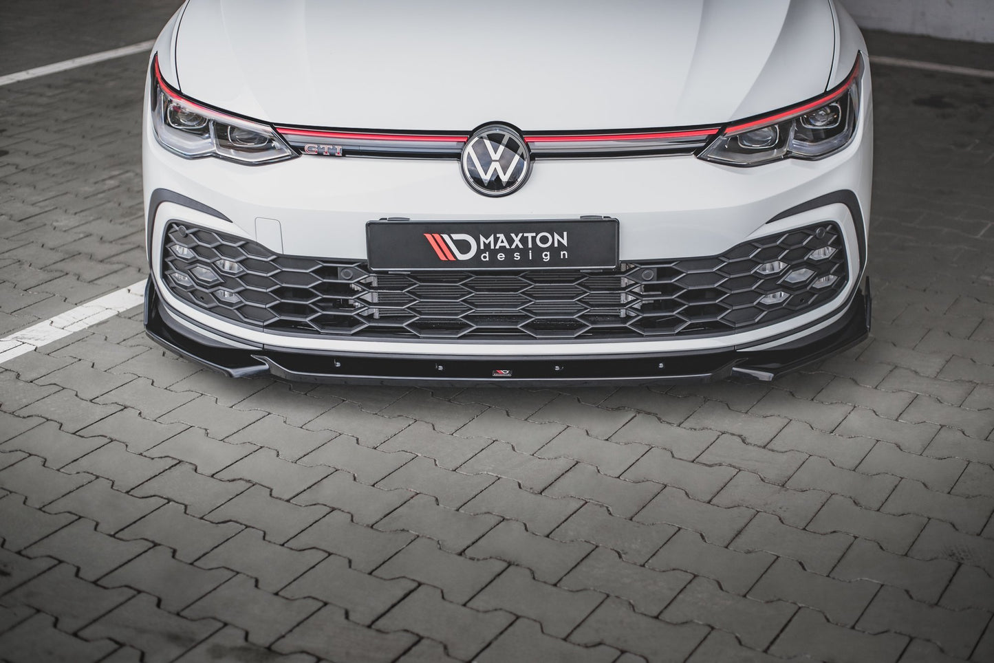 Front Ansatz +Flaps für V.2 Volkswagen Golf 8 GTI