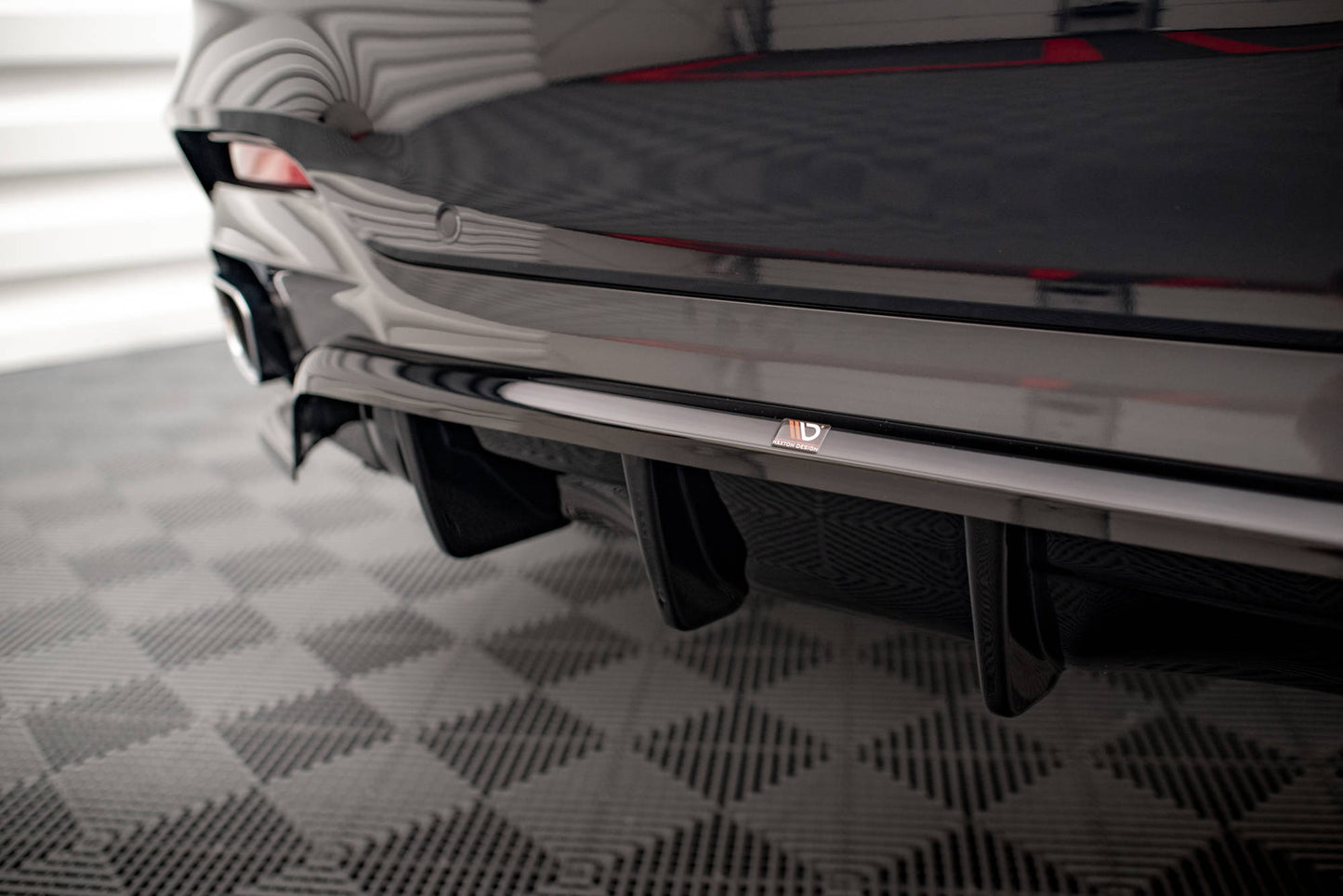 Mittlerer Diffusor Heck Ansatz DTM Look für BMW X6 M-Paket F16 schwarz matt