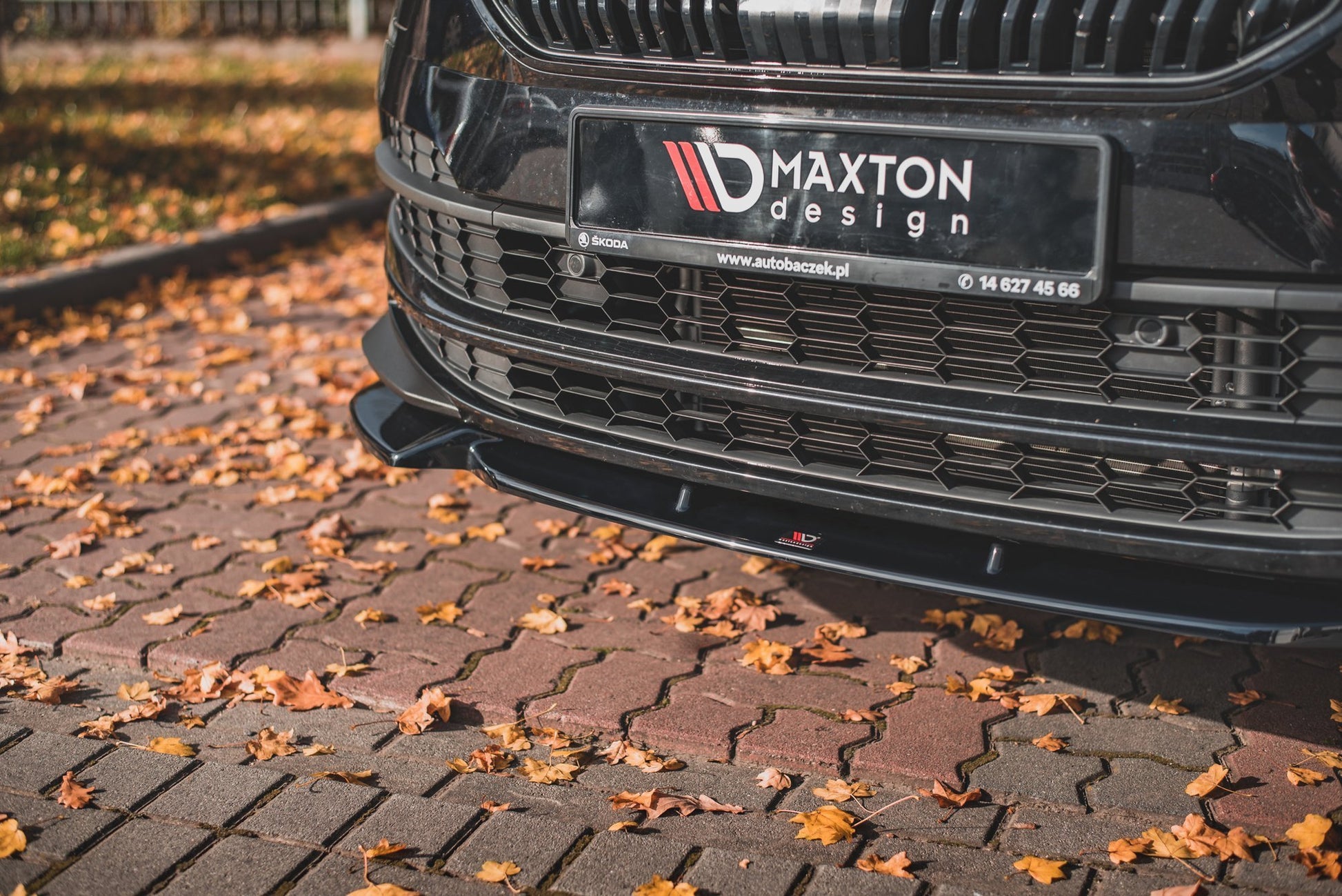 Front Ansatz für Skoda Karoq Sportline Carbon Look