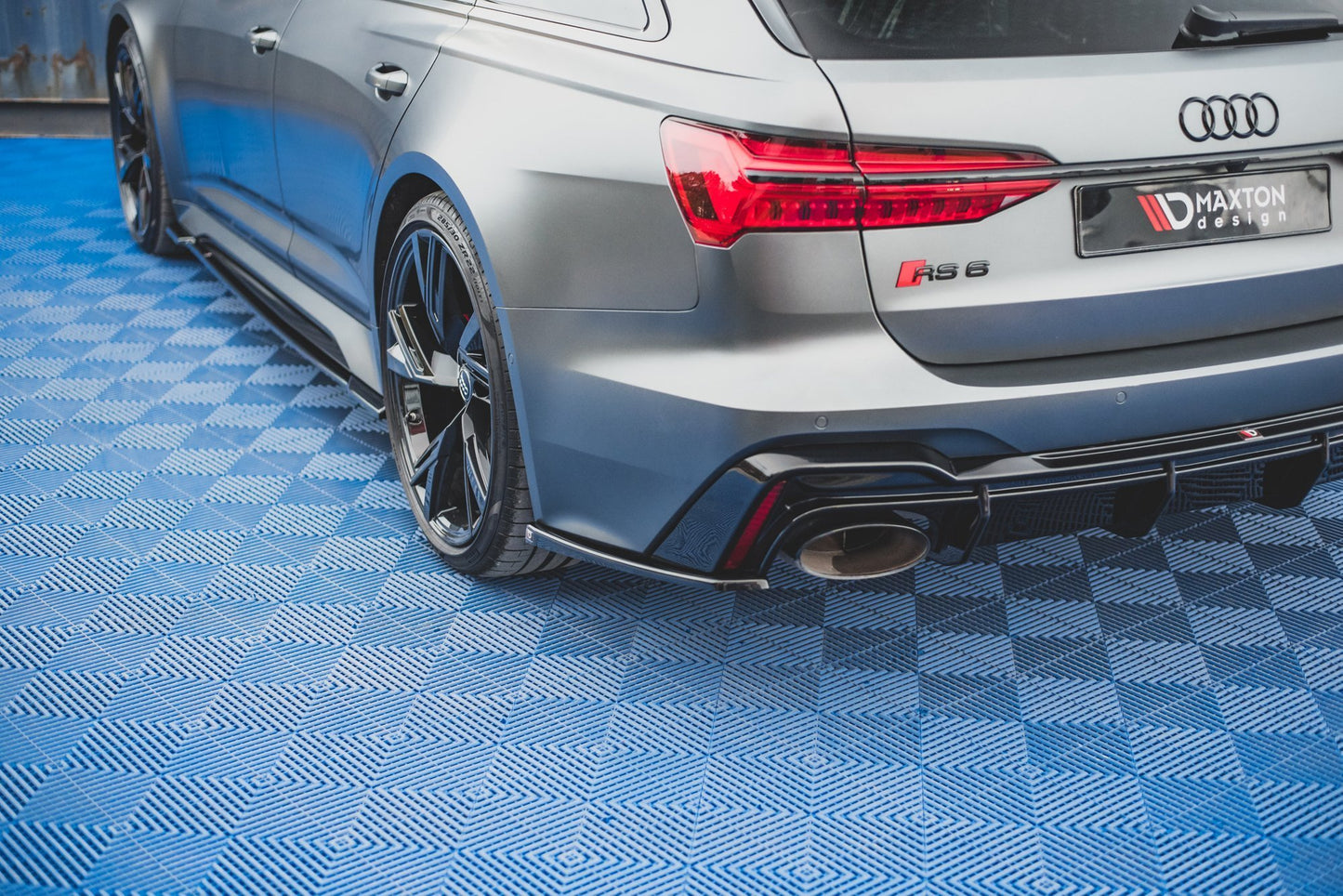 Heck Ansatz Flaps Diffusor V.2 für Audi RS6 C8 / RS7 C8 Carbon Look