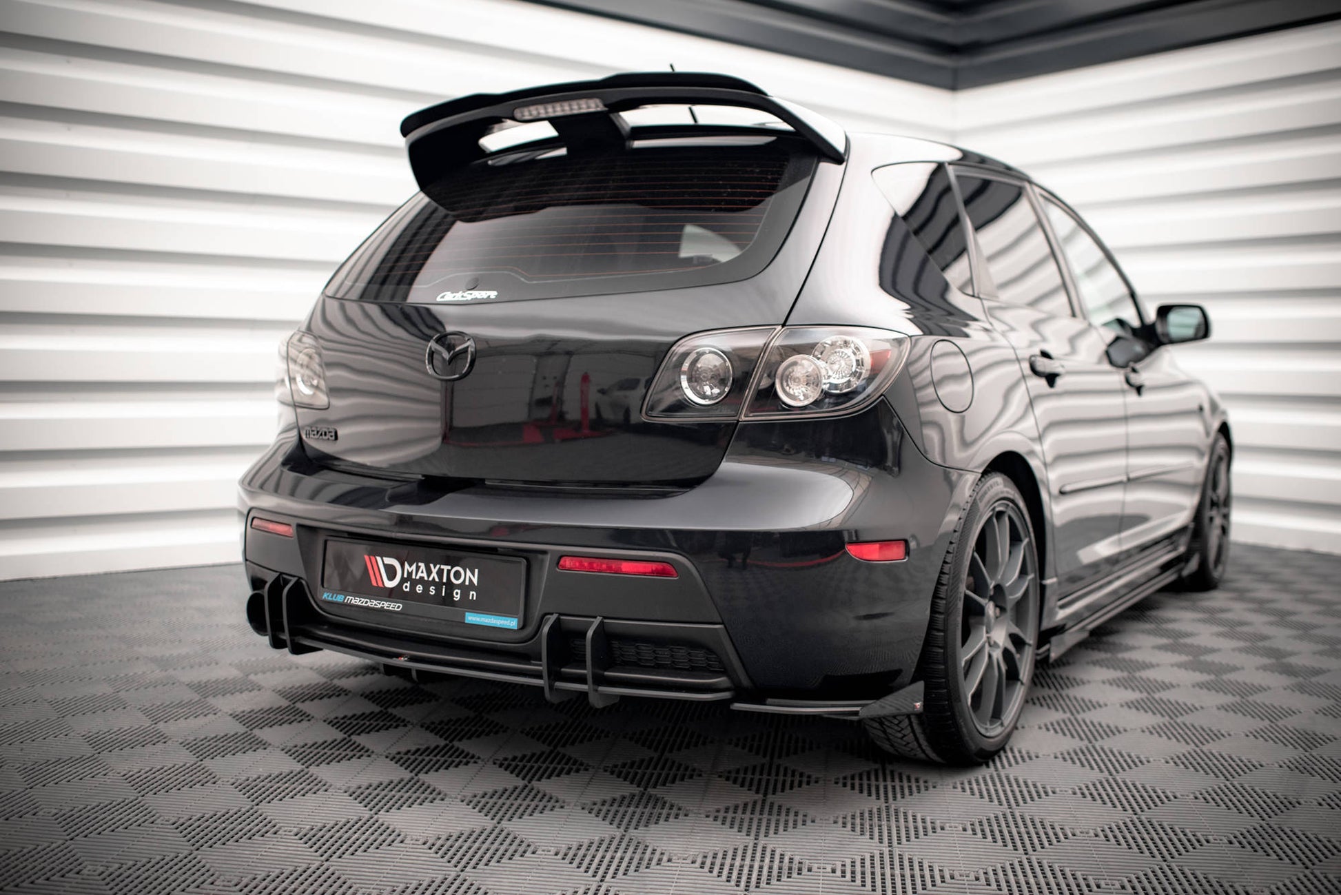 Street Pro Heck Ansatz Flaps Diffusor +Flaps für Mazda 3 MPS Mk1 schwarz Hochglanz