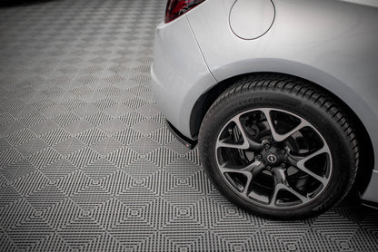 Heck Ansatz Flaps Diffusor für Opel Astra GTC OPC-Line J schwarz Hochglanz