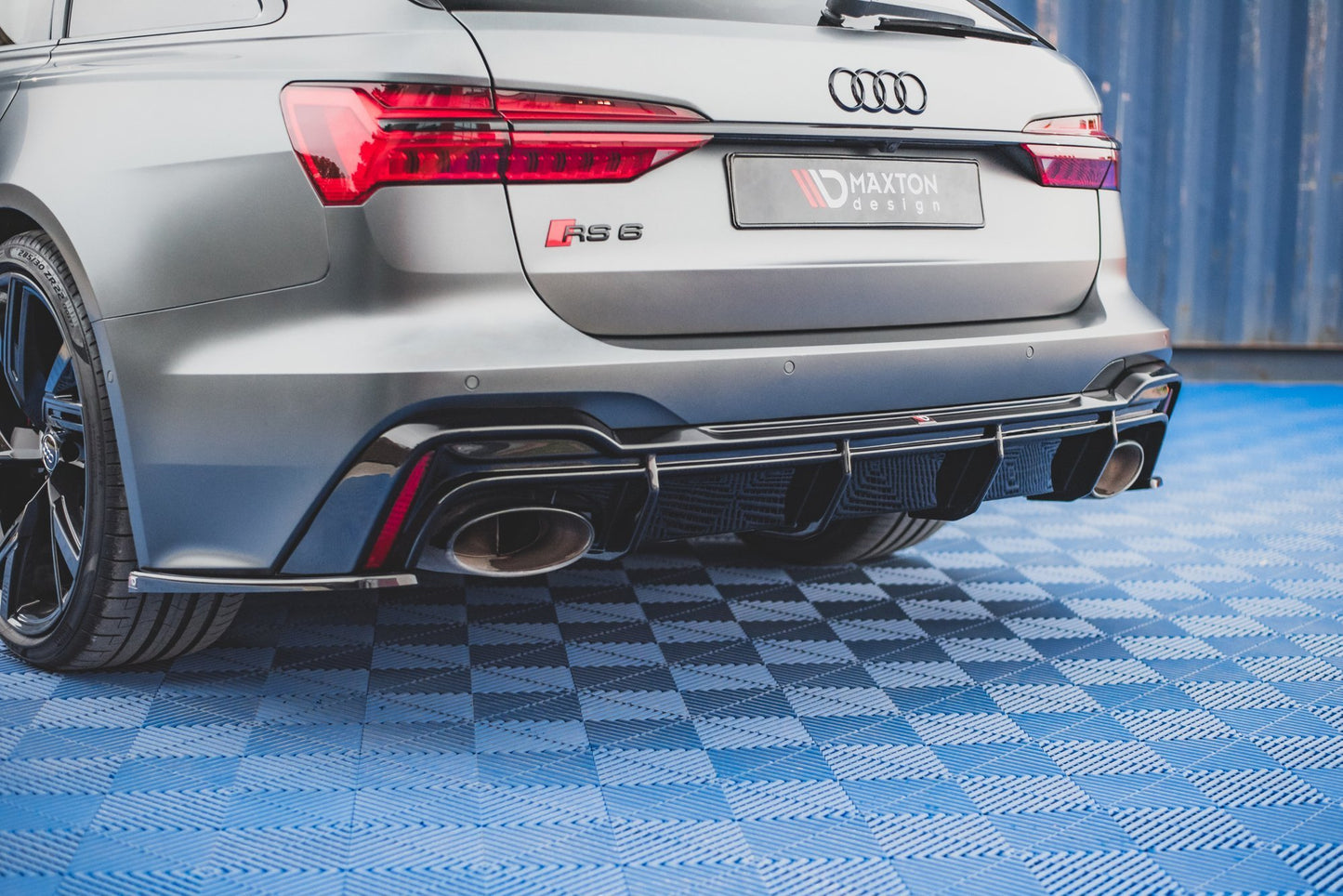 Diffusor Heck Ansatz für Audi RS6 C8 / RS7 C8 schwarz Hochglanz