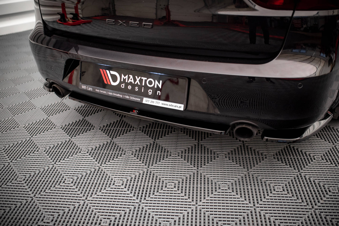 Mittlerer Diffusor Heck Ansatz für Seat Exeo Carbon Look