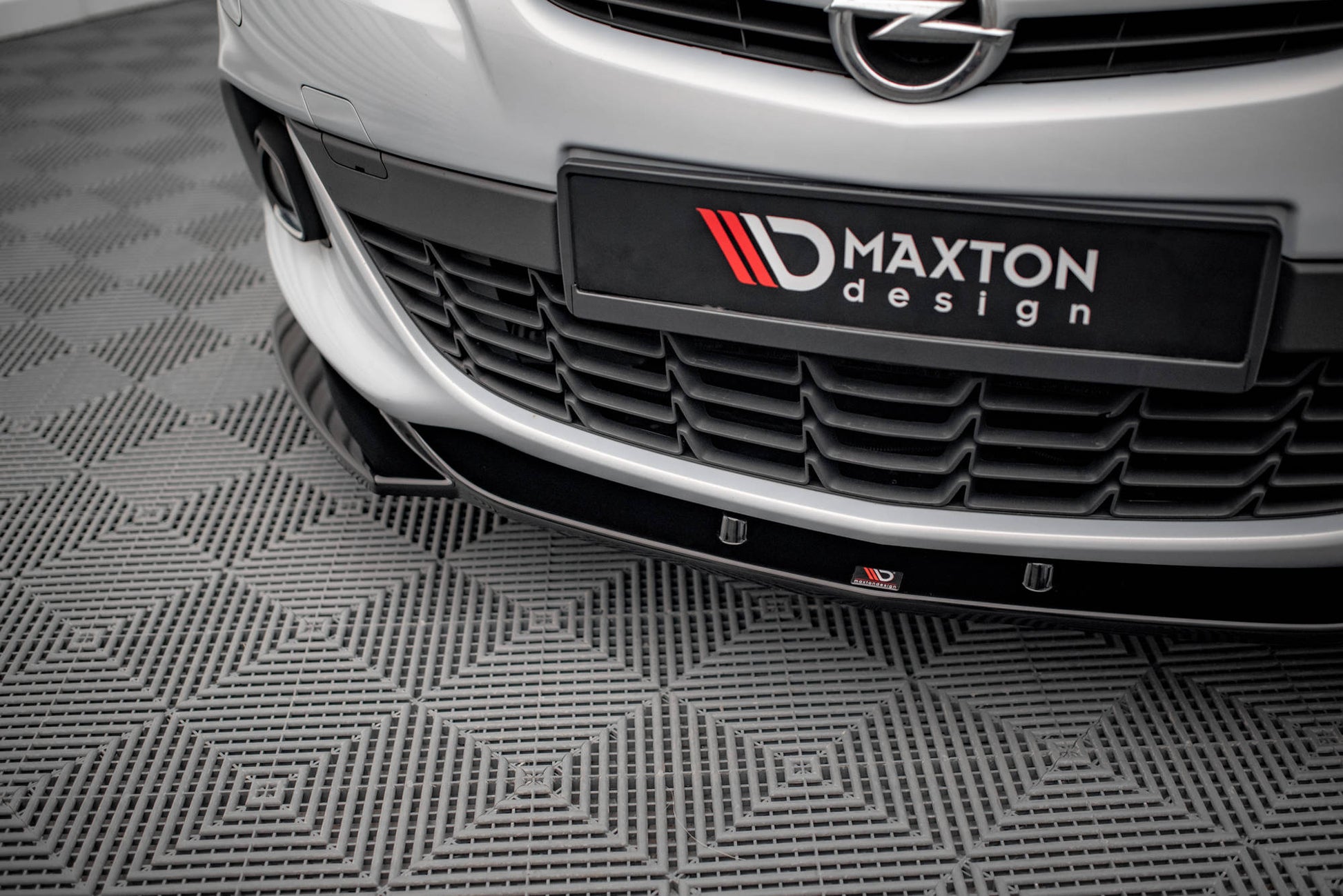 Front Ansatz V.1 für Opel Astra GTC OPC-Line J schwarz matt