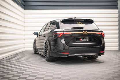 Mittlerer Diffusor Heck Ansatz DTM Look für Toyota Avensis Mk3 Facelift Carbon Look