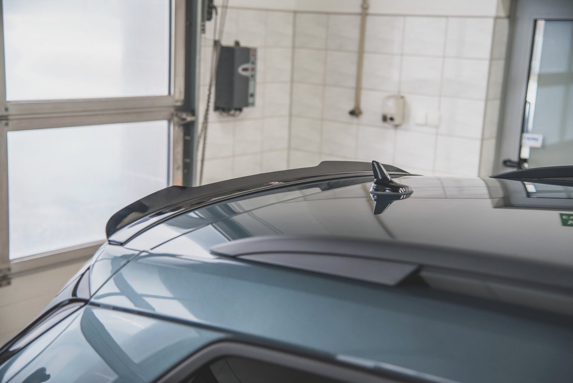 Spoiler CAP V.2 für Skoda Kodiaq Mk1 Sportline/RS schwarz Hochglanz
