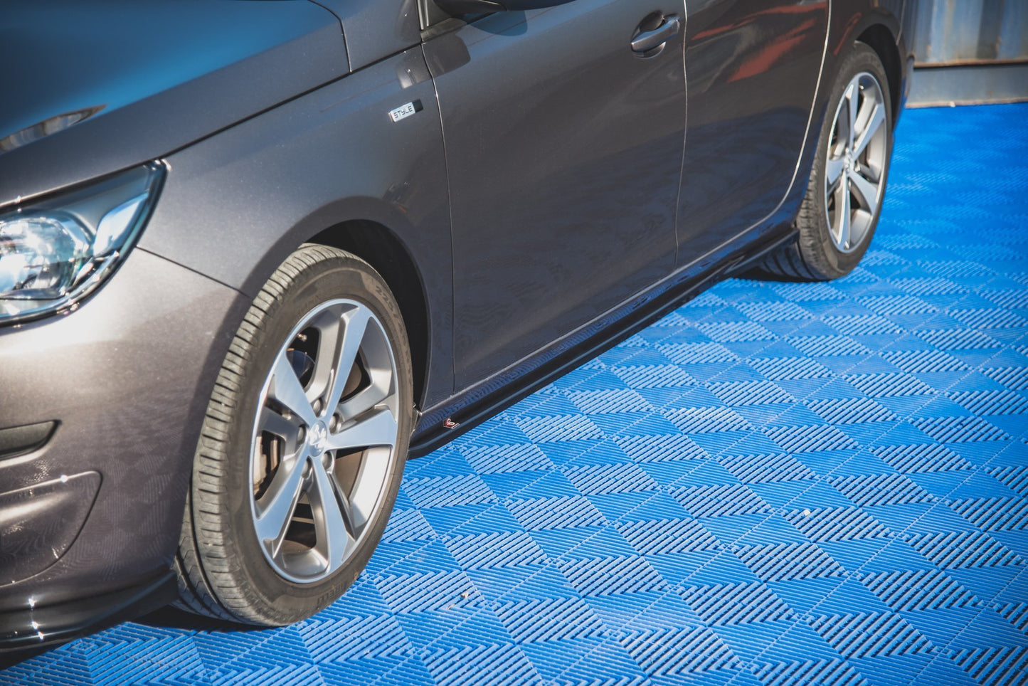 Seitenschweller Ansatz für Peugeot 308 SW Mk2 Facelift schwarz Hochglanz