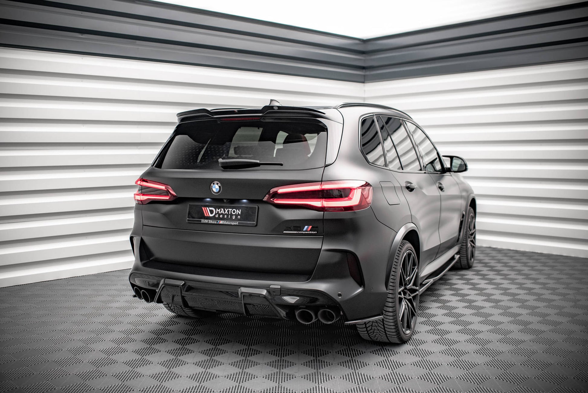 Heck Ansatz Flaps Diffusor für BMW X5M F95 Carbon Look