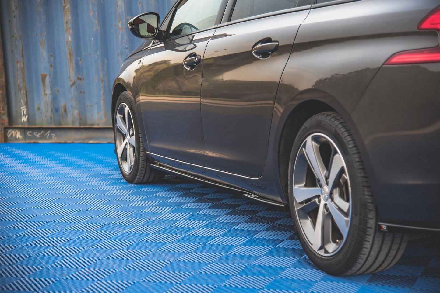 Seitenschweller Ansatz für Peugeot 308 SW Mk2 Facelift schwarz Hochglanz