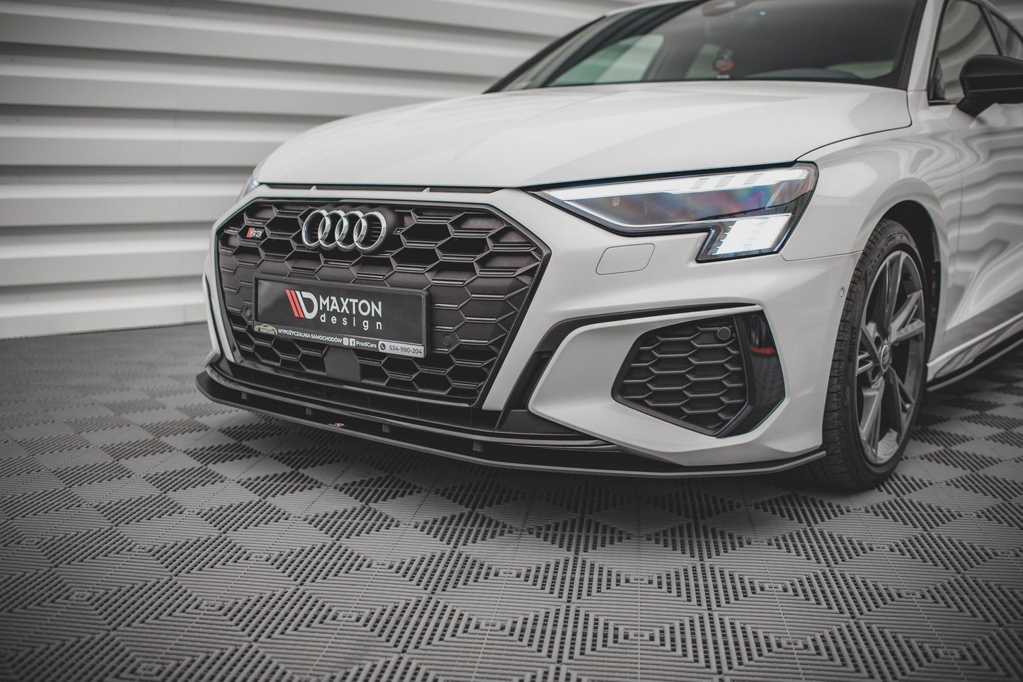 Street Pro Front Ansatz für für Audi S3 / A3 S-Line 8Y