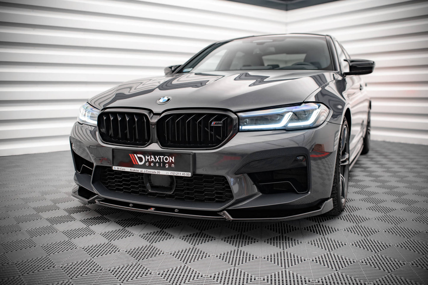 Front Ansatz V.1 für BMW M5 F90 Facelift schwarz Hochglanz