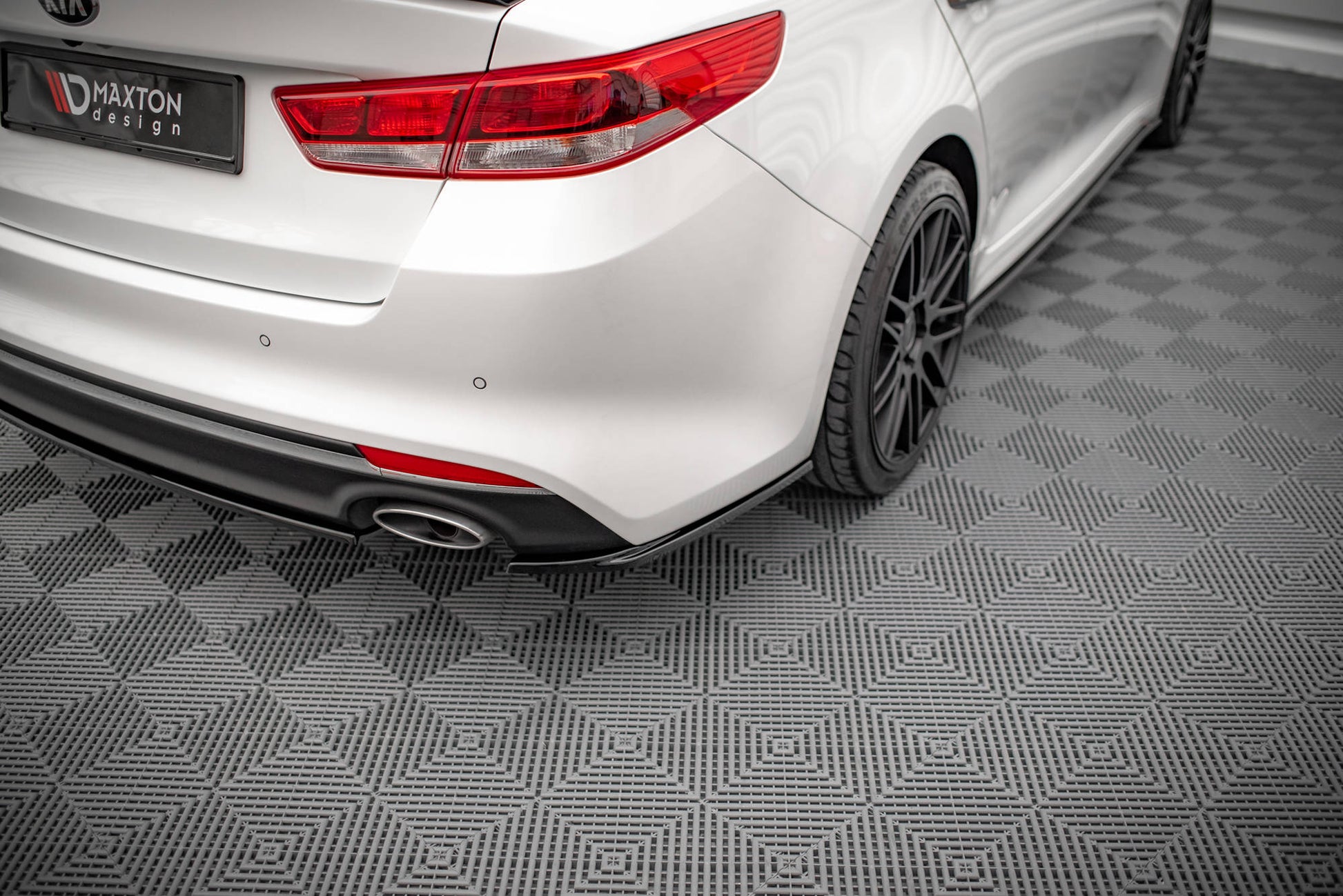 Heck Ansatz Flaps Diffusor für Kia Optima Mk4 schwarz matt