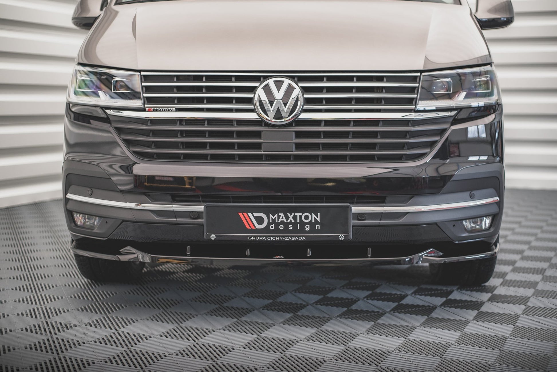 Front Ansatz V.2 für Volkswagen T6 Facelift Carbon Look