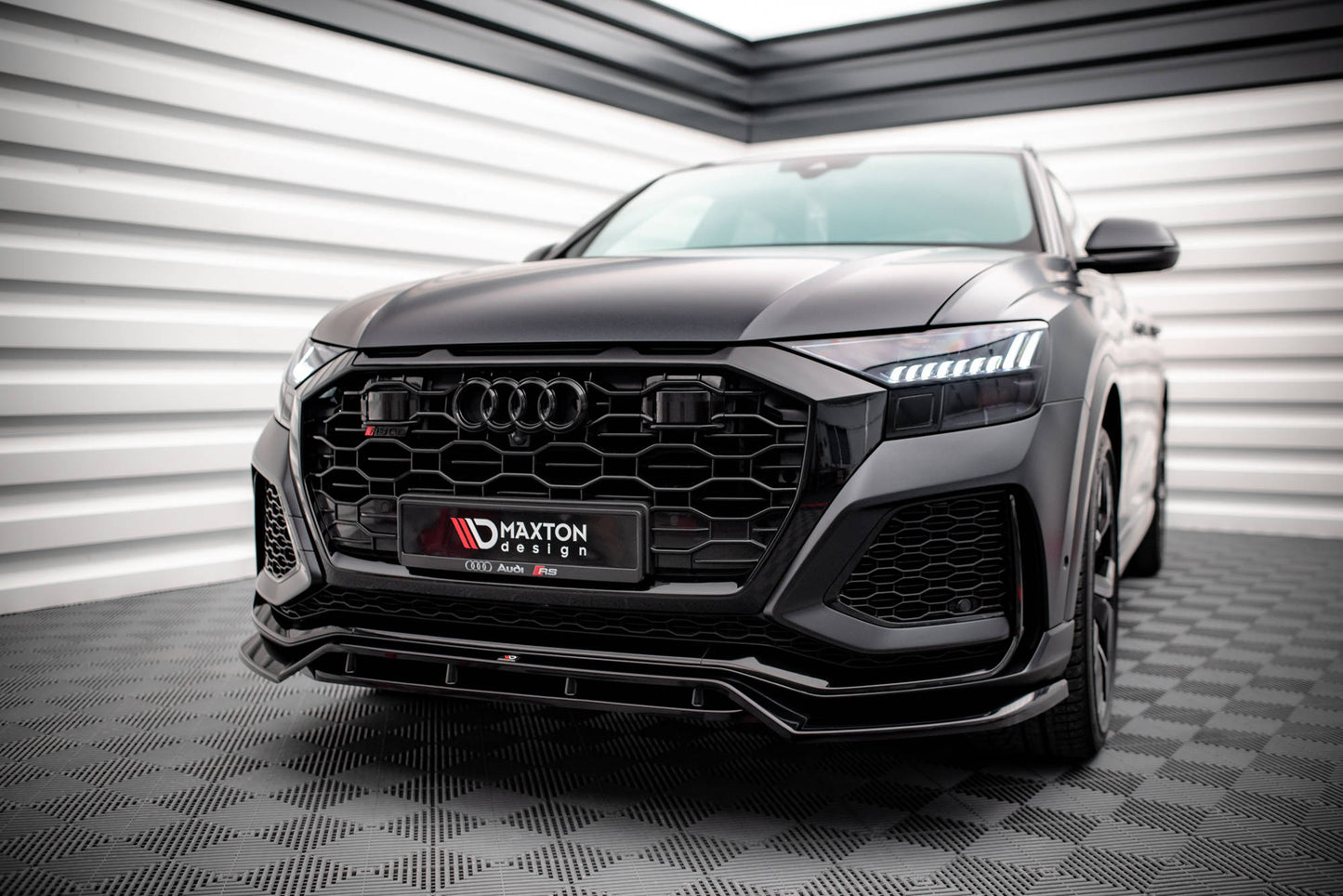 Front Ansatz V.3 für Audi RSQ8 Mk1 Carbon Look