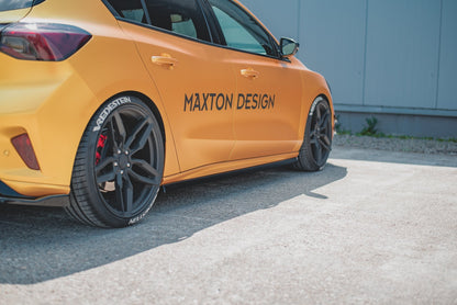 Seitenschweller Ansatz für V.5 Ford Focus ST / ST-Line Mk4 schwarz Hochglanz