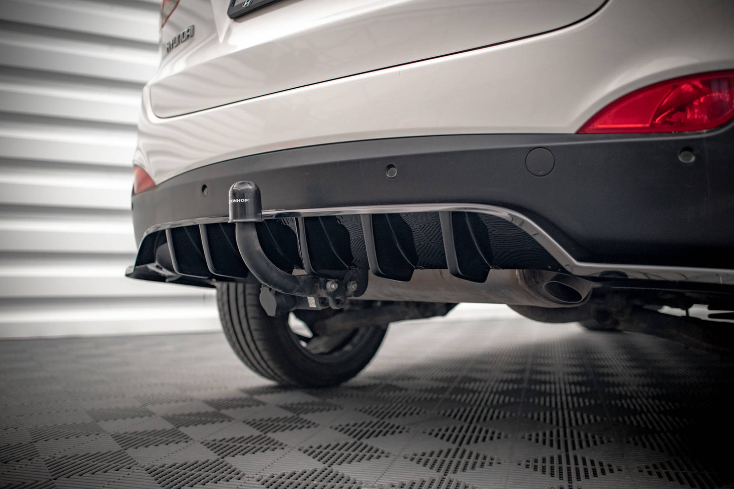 Mittlerer Diffusor Heck Ansatz DTM Look für Hyundai ix35 Mk1 schwarz matt