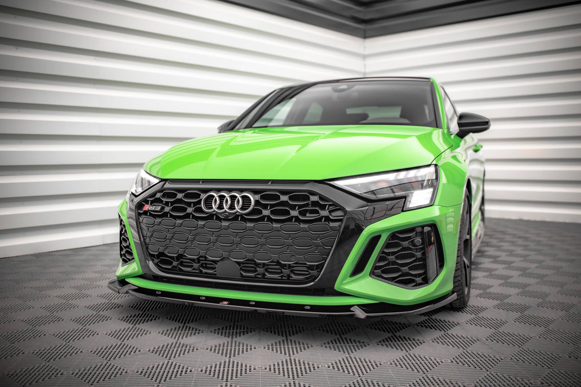 Front Ansatz V.1 für Audi RS3 8Y Carbon Look