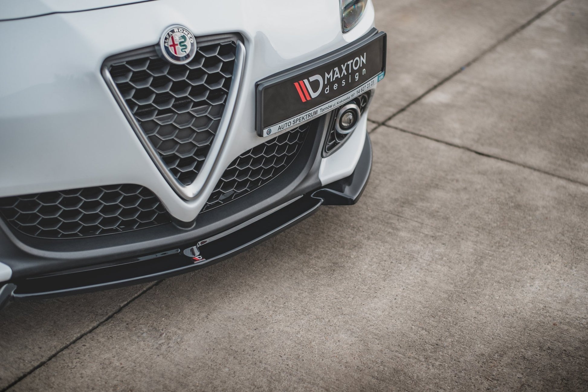 Front Ansatz V.3 für Alfa Romeo Giulietta  schwarz matt