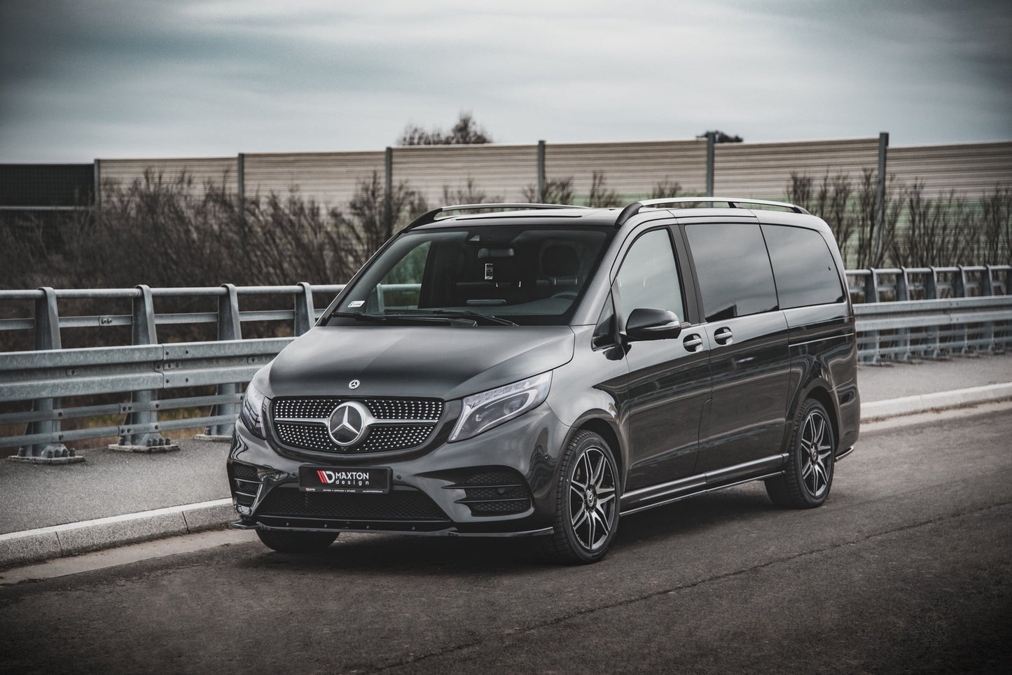 Front Ansatz V.1 für Mercedes-Benz V-Klasse AMG-Line W447 Facelift schwarz matt