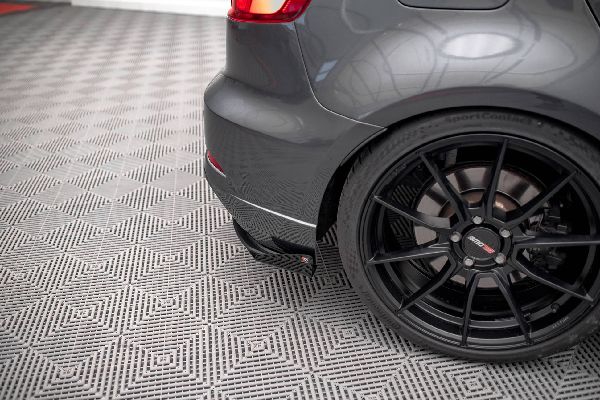 Street Pro Heck Ansatz Flaps Diffusor +Flaps für Audi S3 Sportback 8V Facelift schwarz Hochglanz