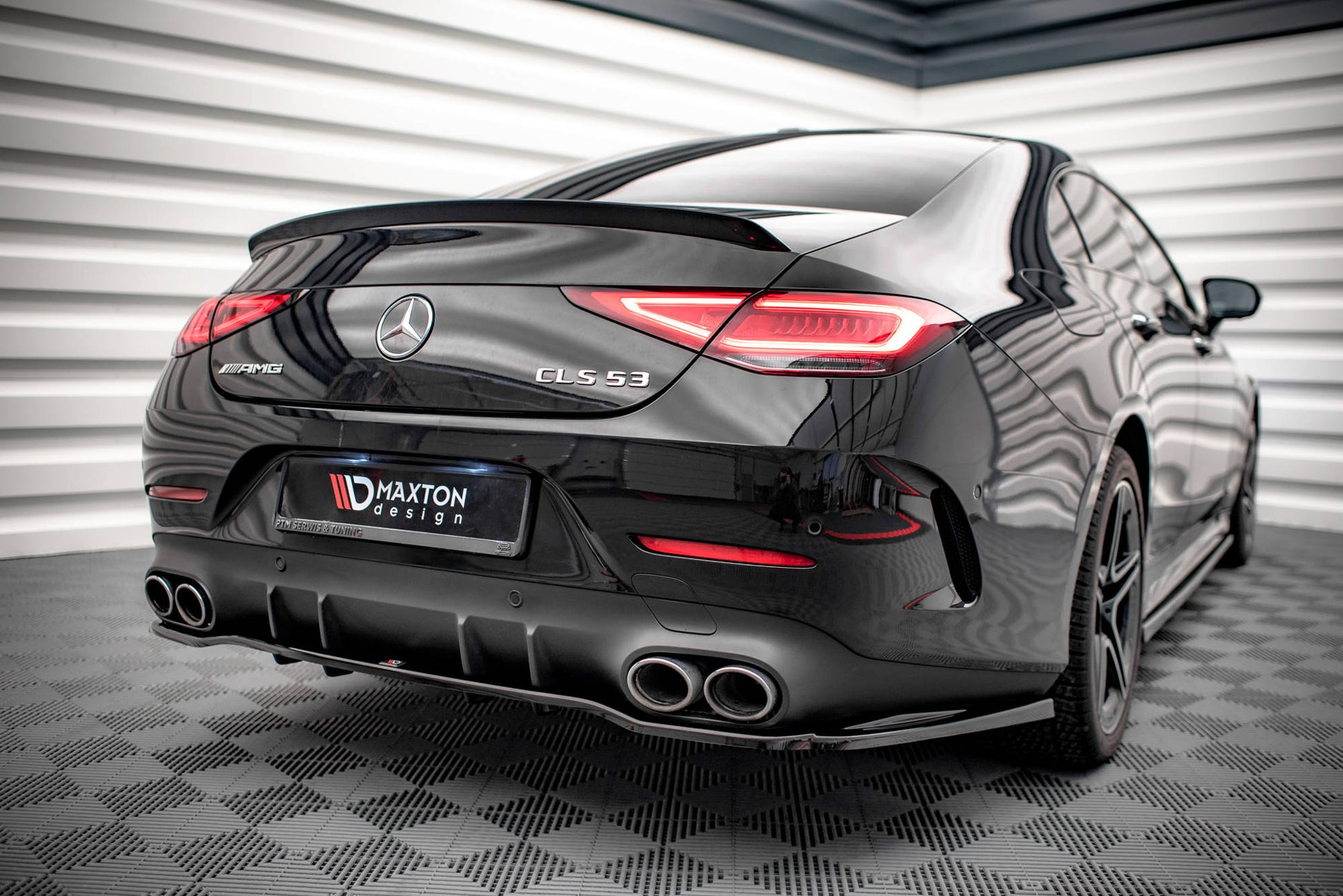 Mittlerer Diffusor Heck Ansatz DTM Look für Mercedes-AMG CLS 53 C257 schwarz matt