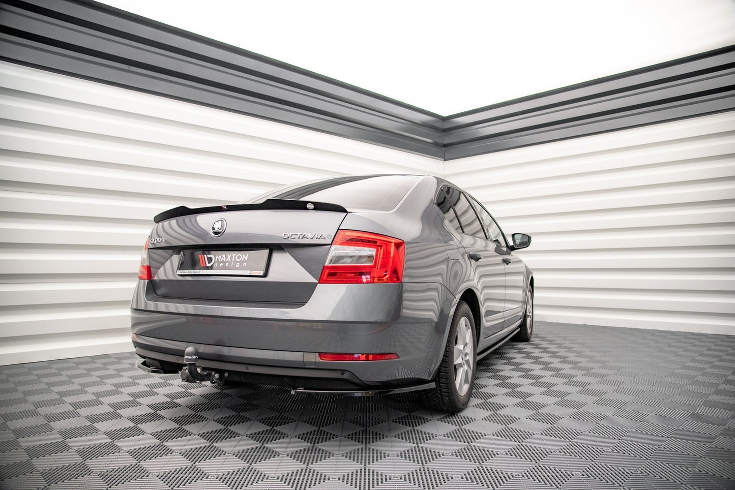 Heck Ansatz Flaps Diffusor für Skoda Octavia Mk3 Facelift Carbon Look