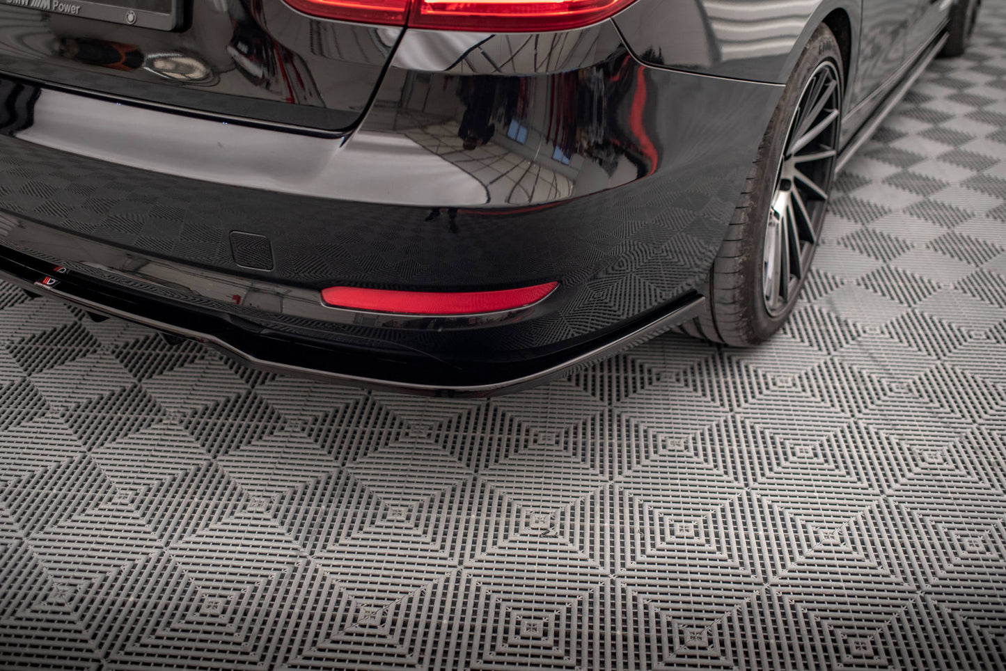 Mittlerer Diffusor Heck Ansatz DTM Look für BMW 3er GT F34 Carbon Look