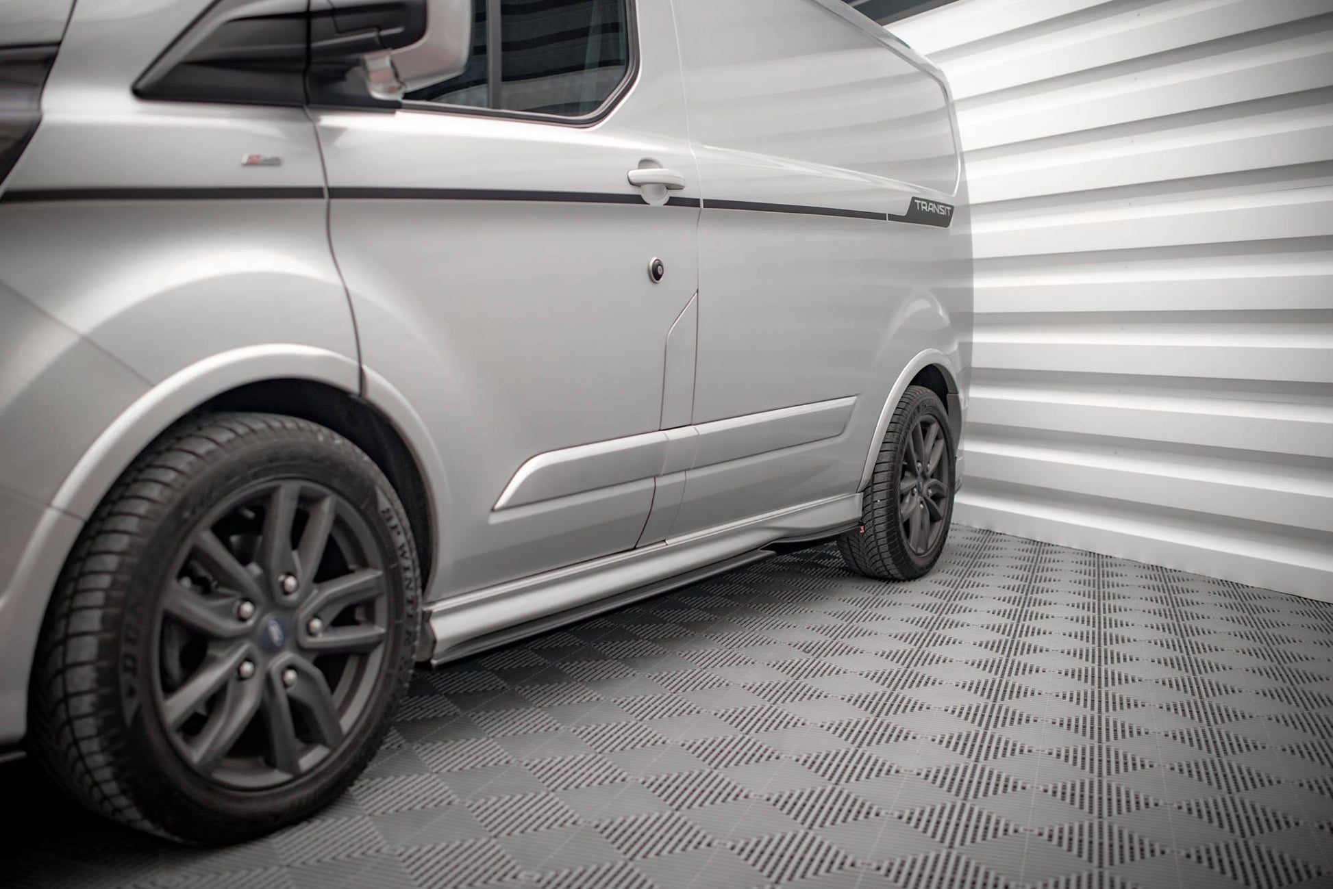 Seitenschweller Ansatz für Ford Transit Custom ST-Line Mk1 Facelift schwarz Hochglanz
