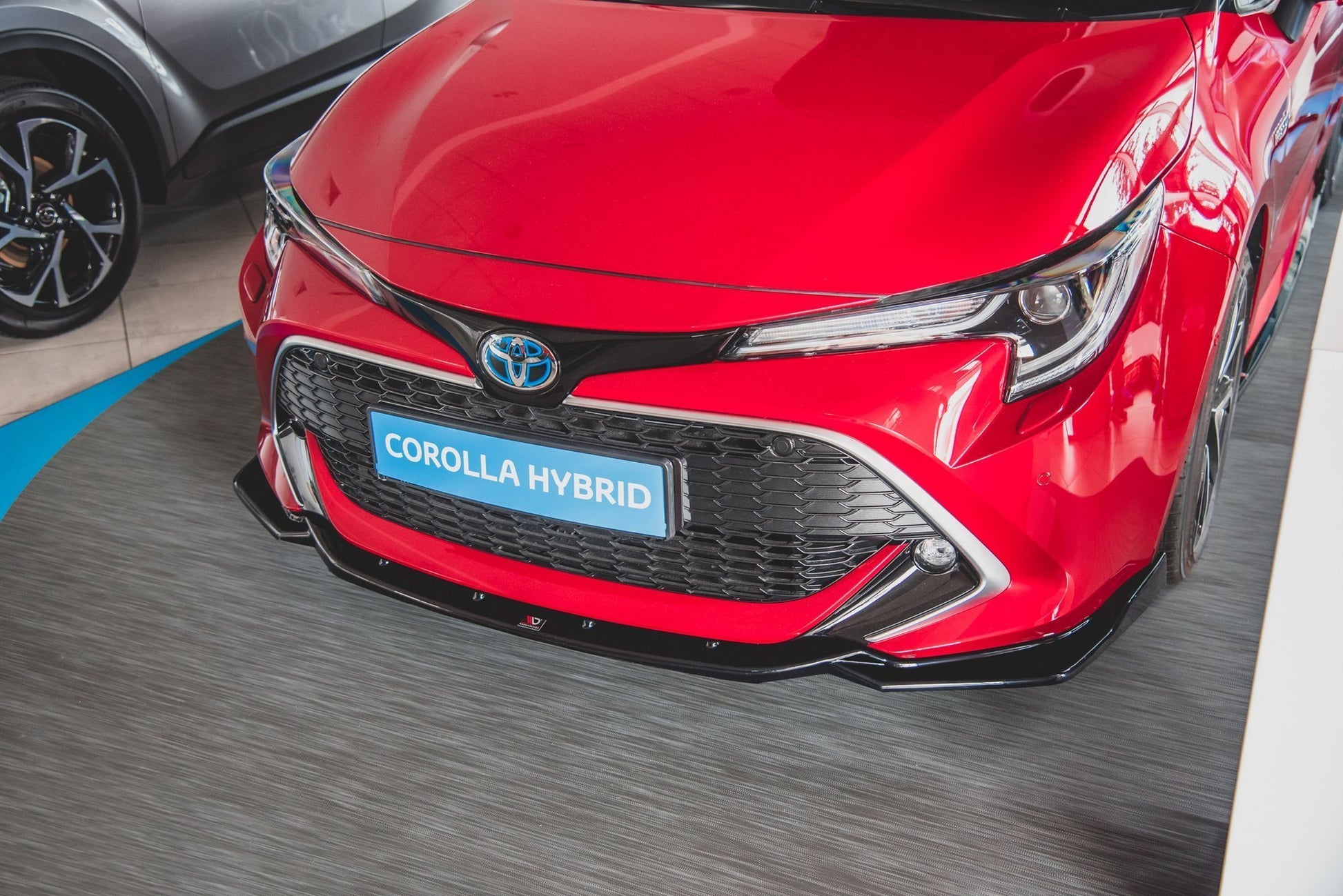 Front Ansatz V.2 für Toyota Corolla XII Touring Sports/ Hatchback Carbon Look