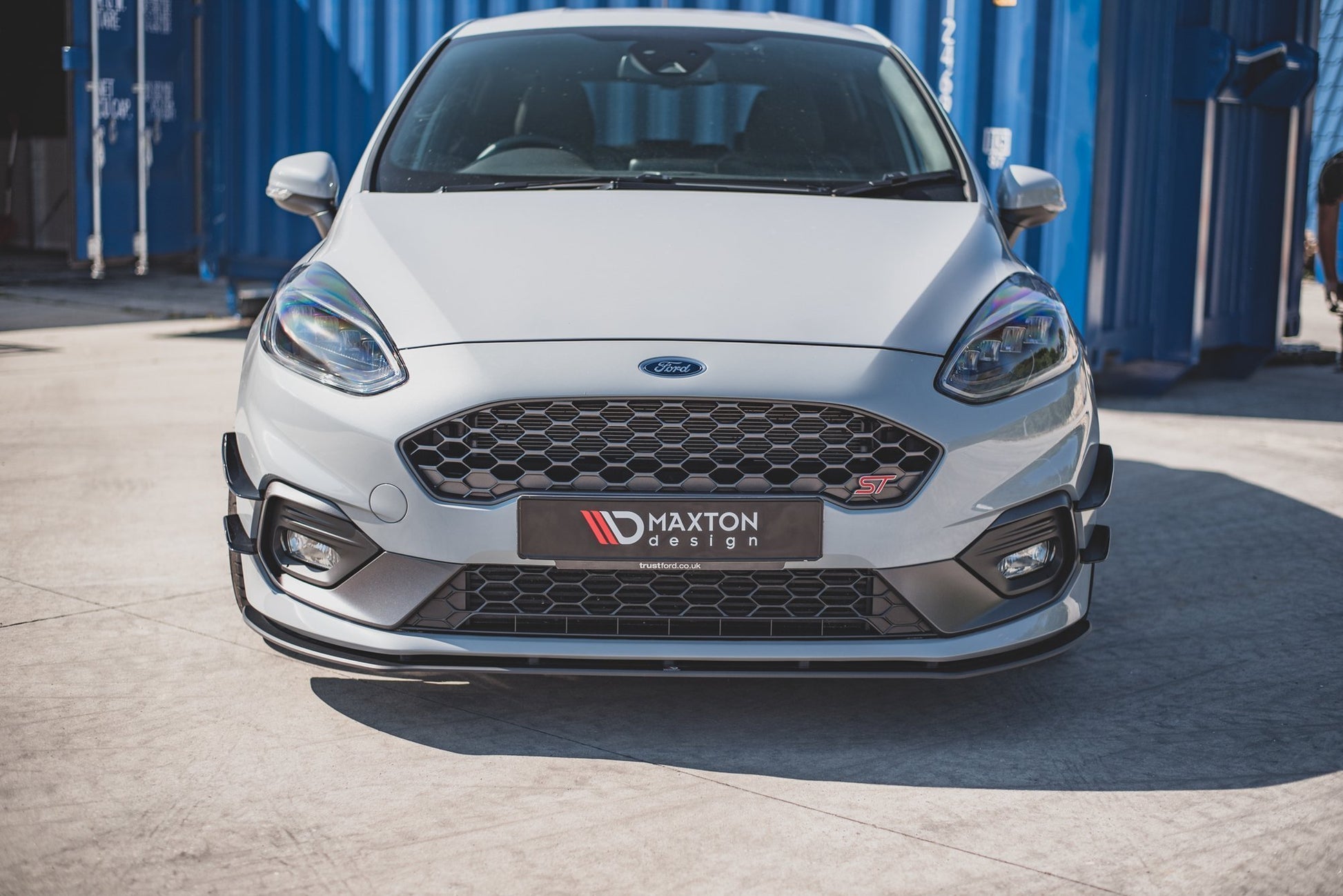 Robuste Racing Front Ansatz für passend für Ford Fiesta Mk8 ST / ST-Line