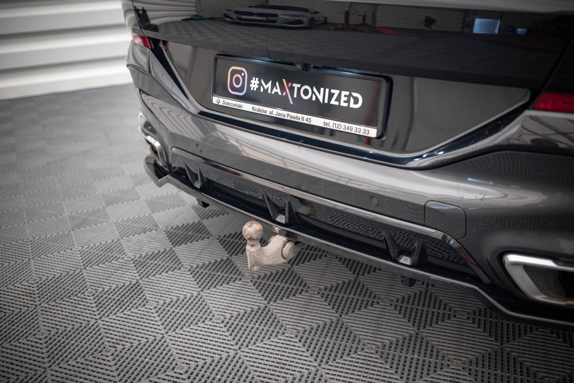 Mittlerer Diffusor Heck Ansatz DTM Look für V.3 BMW X6 M-Paket G06 Carbon Look
