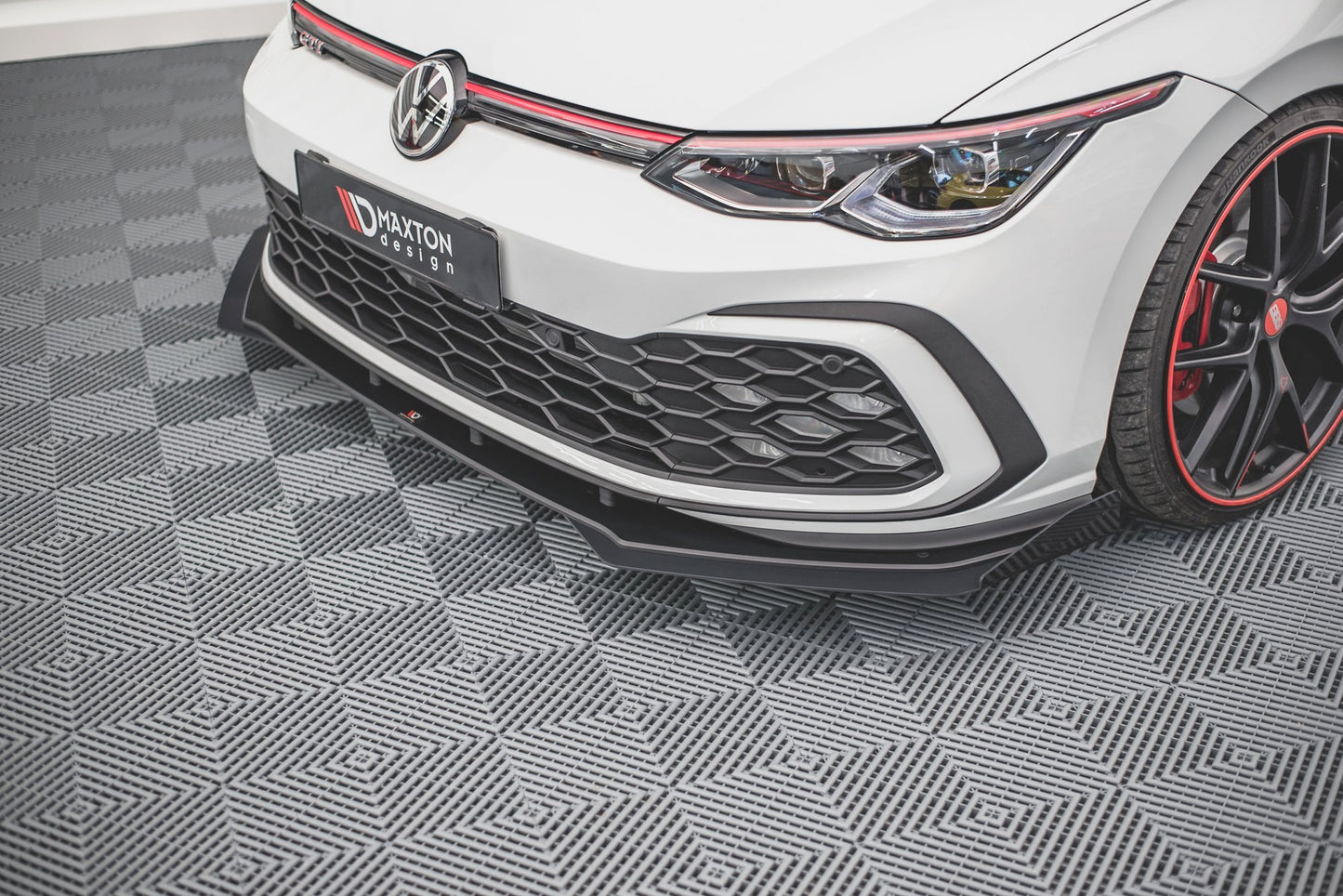 Flaps Volkswagen Golf 8 GTI  schwarz Hochglanz