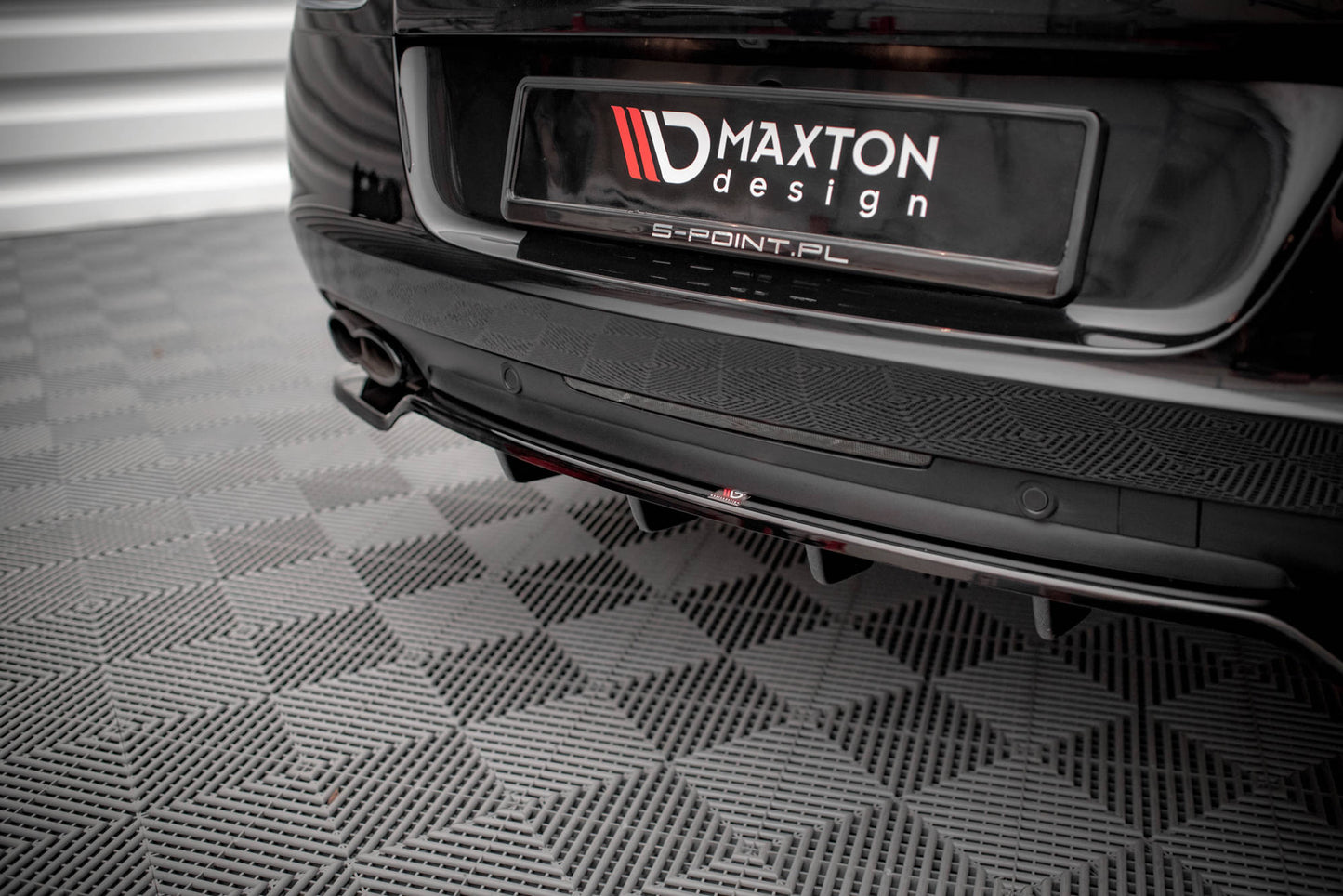 Mittlerer Diffusor Heck Ansatz DTM Look für Bentley Continental GT V8 S Mk2 Carbon Look