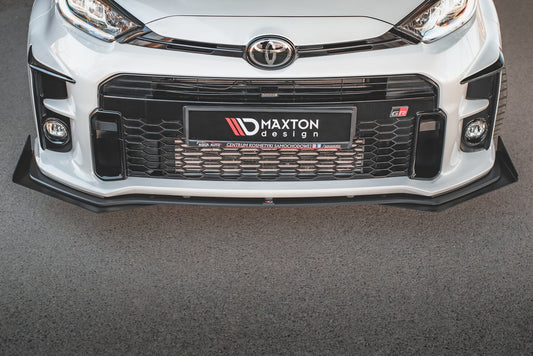 Robuste Racing Front Ansatz für passend +Flaps für Toyota GR Yaris Mk4 schwarz Hochglanz