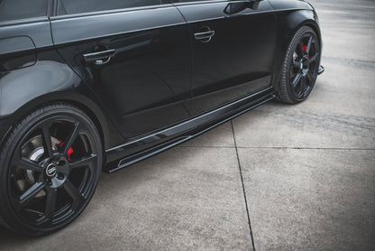 Seitenschweller Ansatz für V.2 für Audi RS3 8V Sportback Facelift schwarz Hochglanz