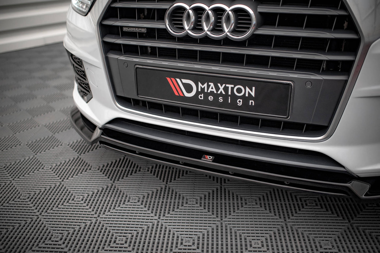 Front Ansatz V.2 für Audi Q3 8U Facelift Carbon Look
