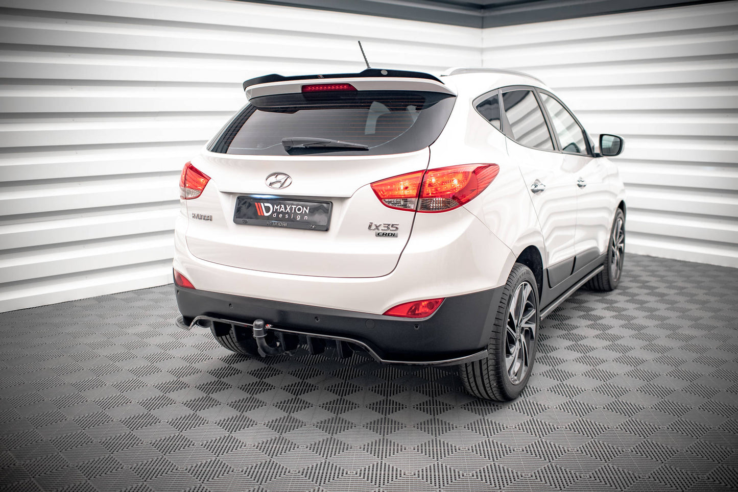 Spoiler CAP für Hyundai ix35 Mk1 schwarz matt