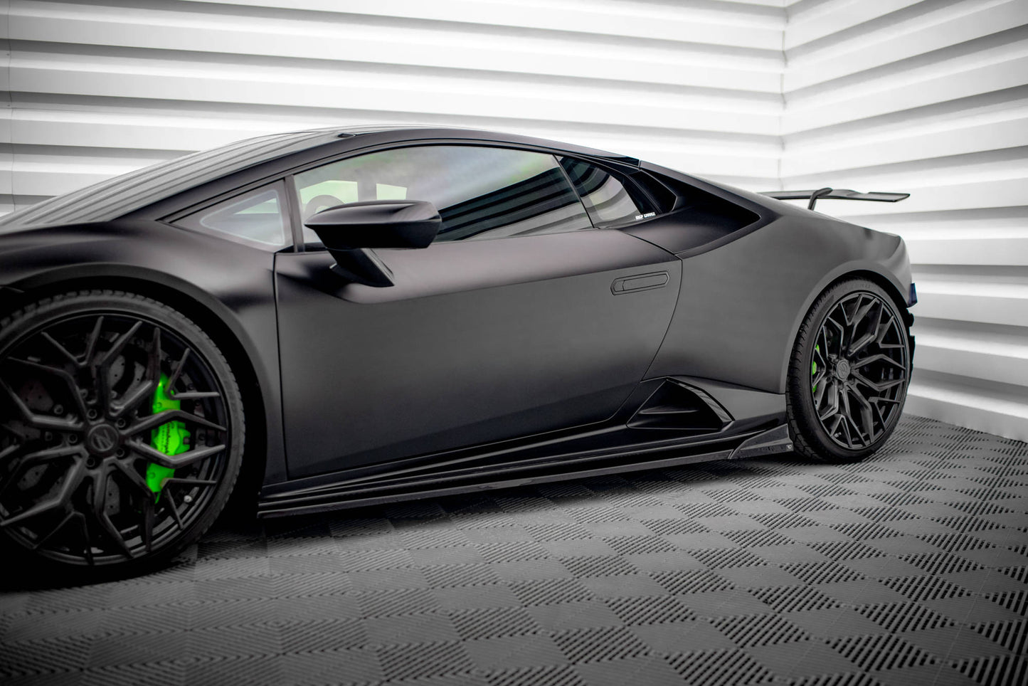 Seitenschweller Ansatz für Lamborghini Huracan EVO schwarz matt
