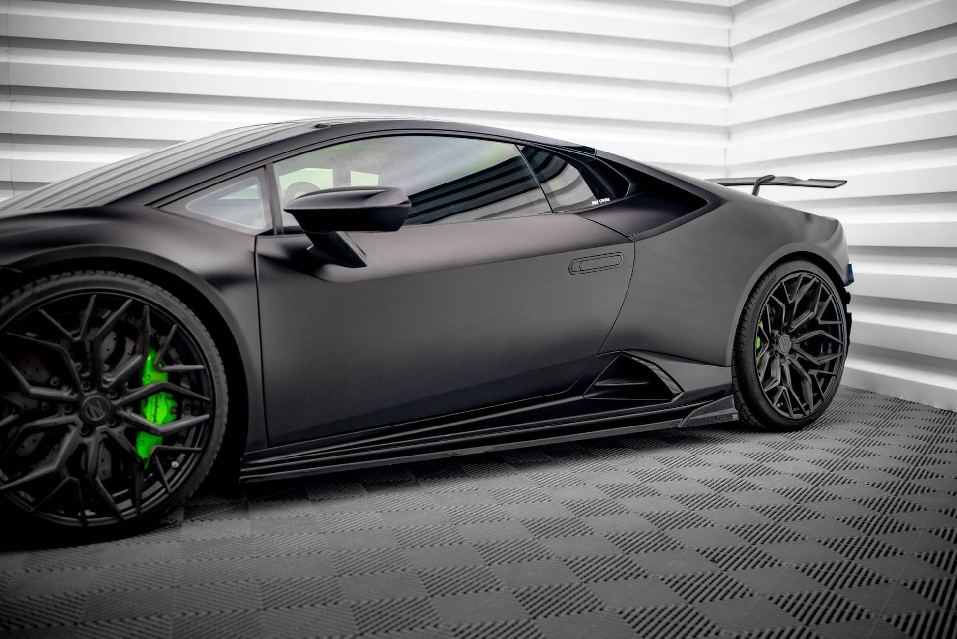 Seitenschweller Ansatz für Lamborghini Huracan EVO schwarz matt